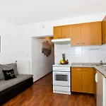 5 Bedroom Lovely In Semesterbostad Trogir