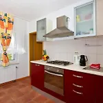 5 Bedroom Lovely In Semesterbostad *