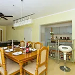 5 Bedroom Lovely In