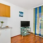 5 Bedroom Lovely In